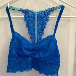 Victoria's Secret PINK Blue Lace racerback Bralette Sz M NEW